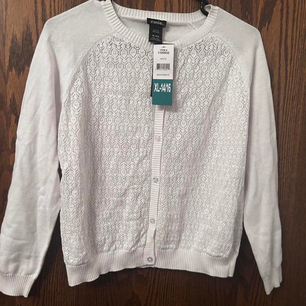 Girls nwt zunie white cotton cardigan xl